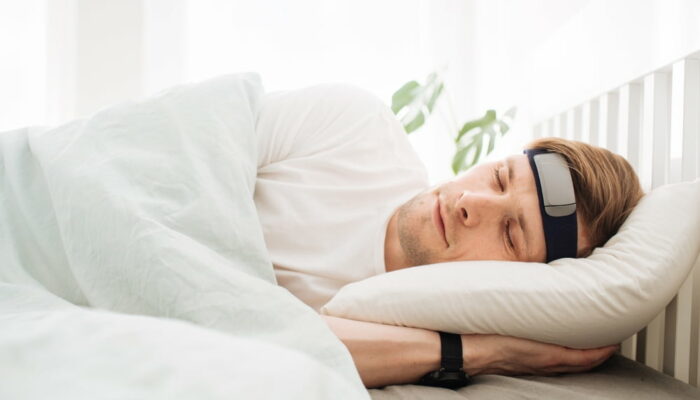 13 easy tips for a healthy sleep cycle